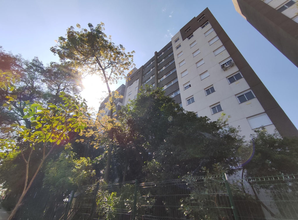 Apartamento para venda no bairro Santo Antônio em Porto Alegre