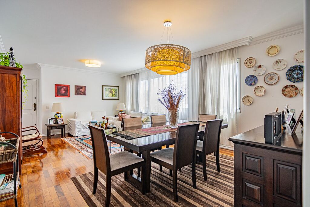 Apartamento com 3 quartos, 142m², à venda em São Paulo, Higienópolis