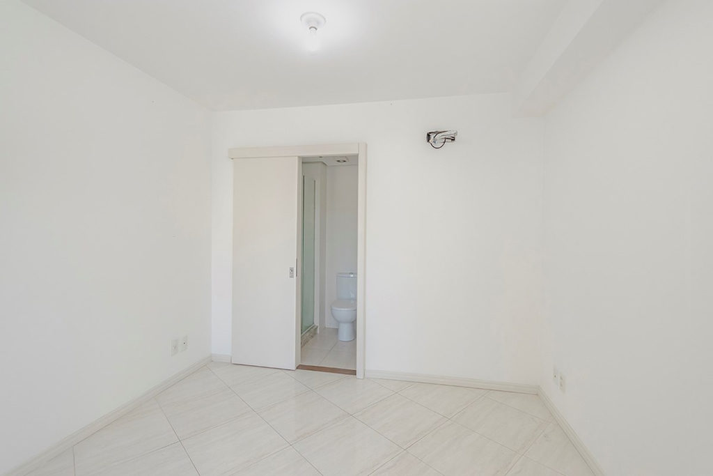 Apartamento para venda no bairro Menino Deus em Porto Alegre