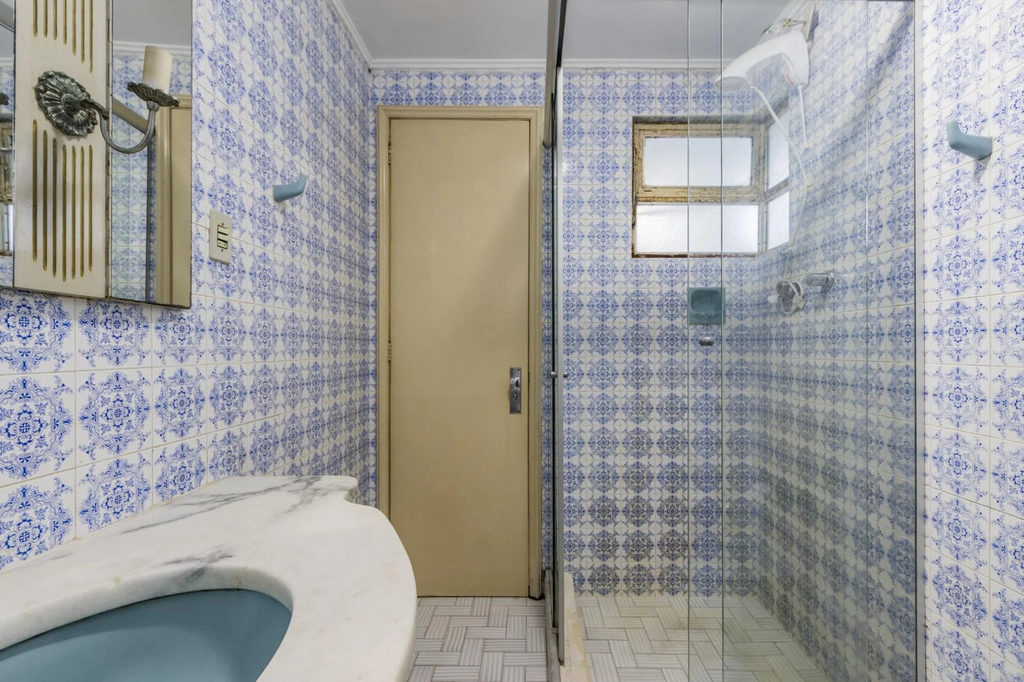 Apartamento para venda no bairro Menino Deus em Porto Alegre