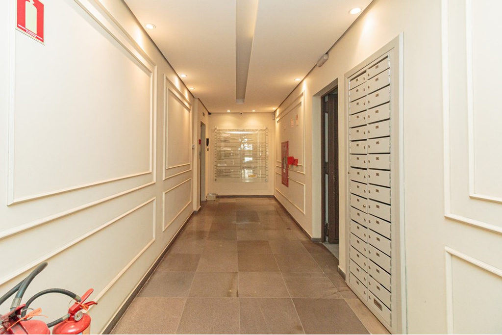 Sala para venda no bairro Petrópolis em Porto Alegre