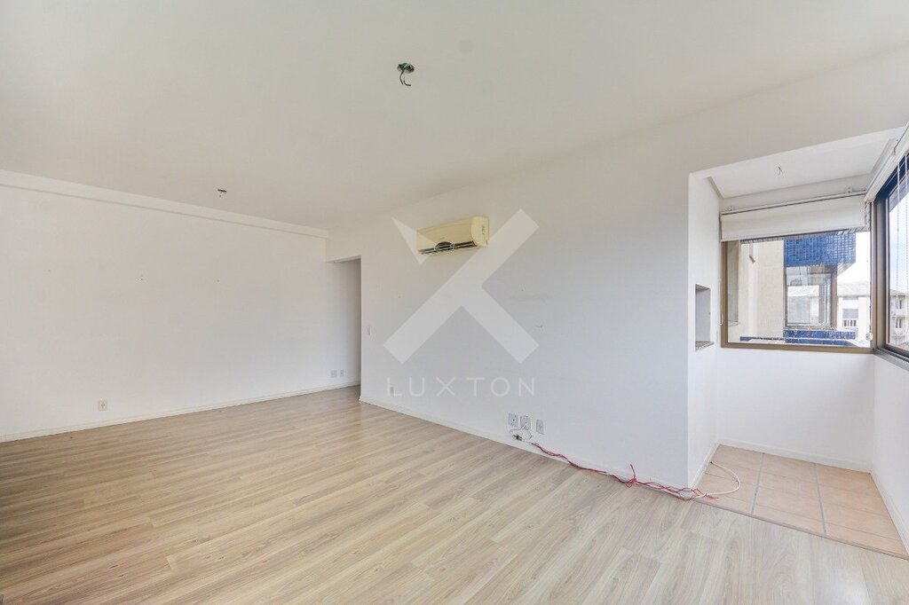 Apartamento para venda no bairro Rio Branco em Porto Alegre