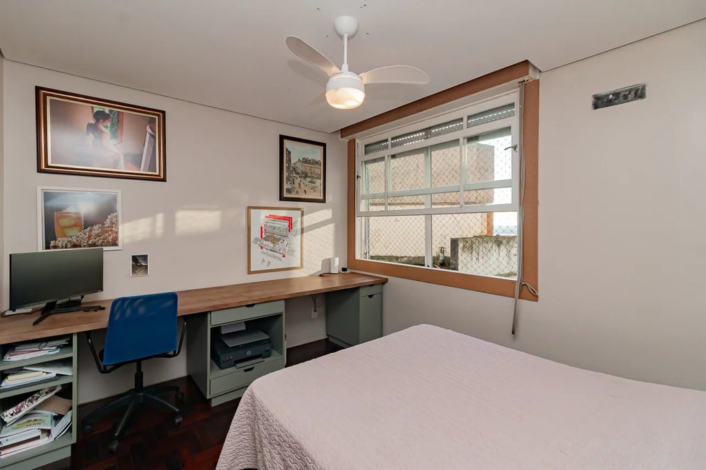 Apartamento para venda no bairro Centro Histórico em Porto Alegre