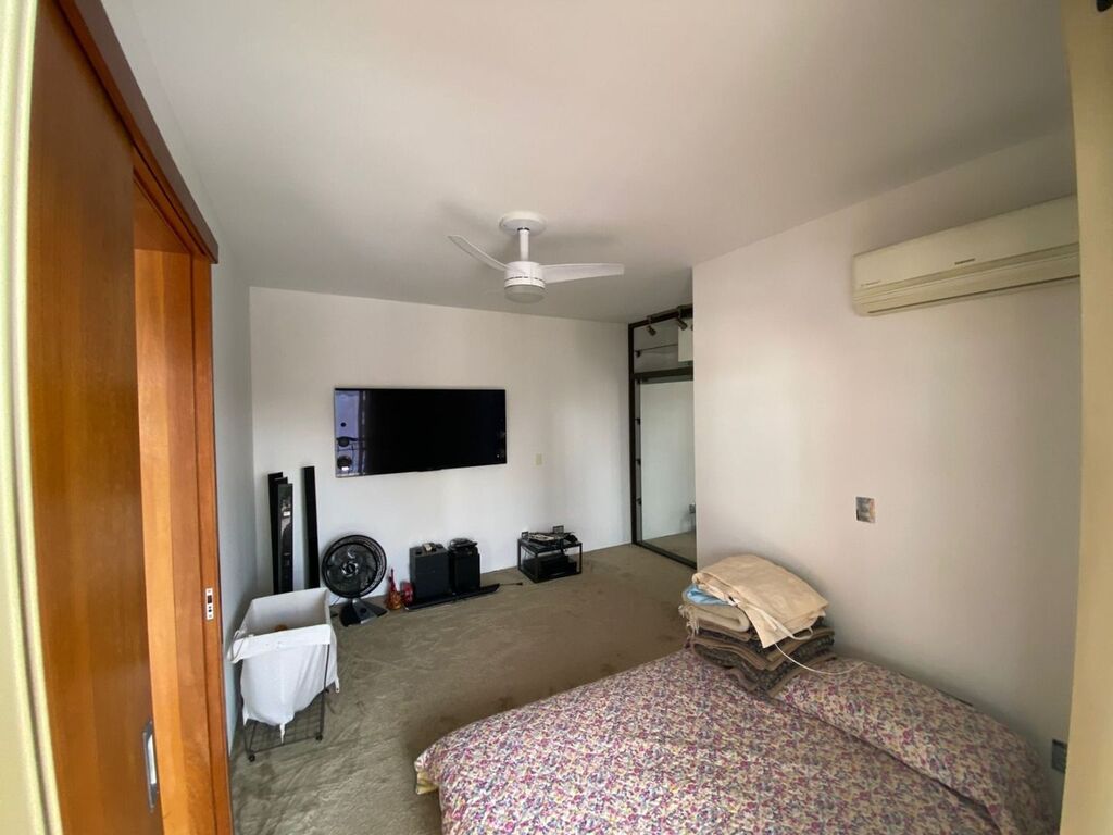 Apartamento para venda no bairro Menino Deus em Porto Alegre