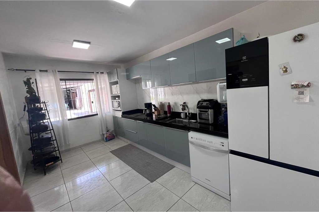 Casa para venda no bairro Viamópolis em Viamão