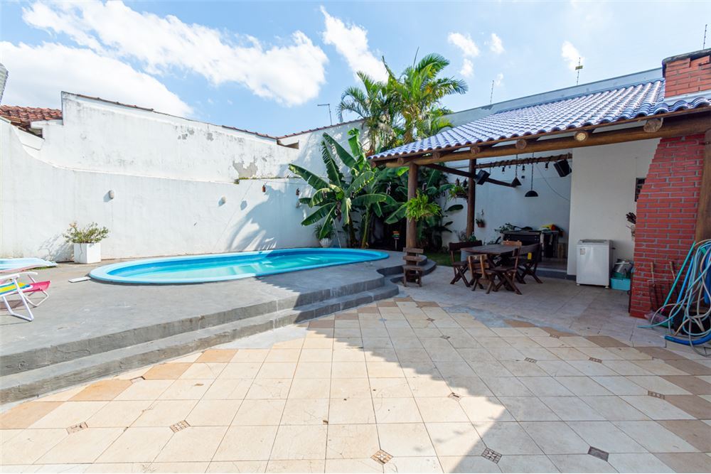 Casa à venda em Canoas, Moinhos de Vento, com 4 quartos, 294m² - ORA EMPREENDIMENTOS IMOBILIÁRIOS