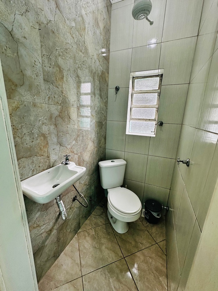 Casa à venda em Porto Alegre, Floresta, com 4 quartos, 278m² - ORA EMPREENDIMENTOS IMOBILIÁRIOS