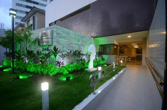 Apartamento à venda com 2 quartos, 58m² - Foto 2