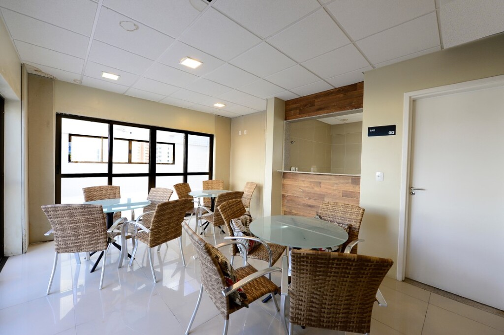 Apartamento à venda com 2 quartos, 58m² - Foto 4