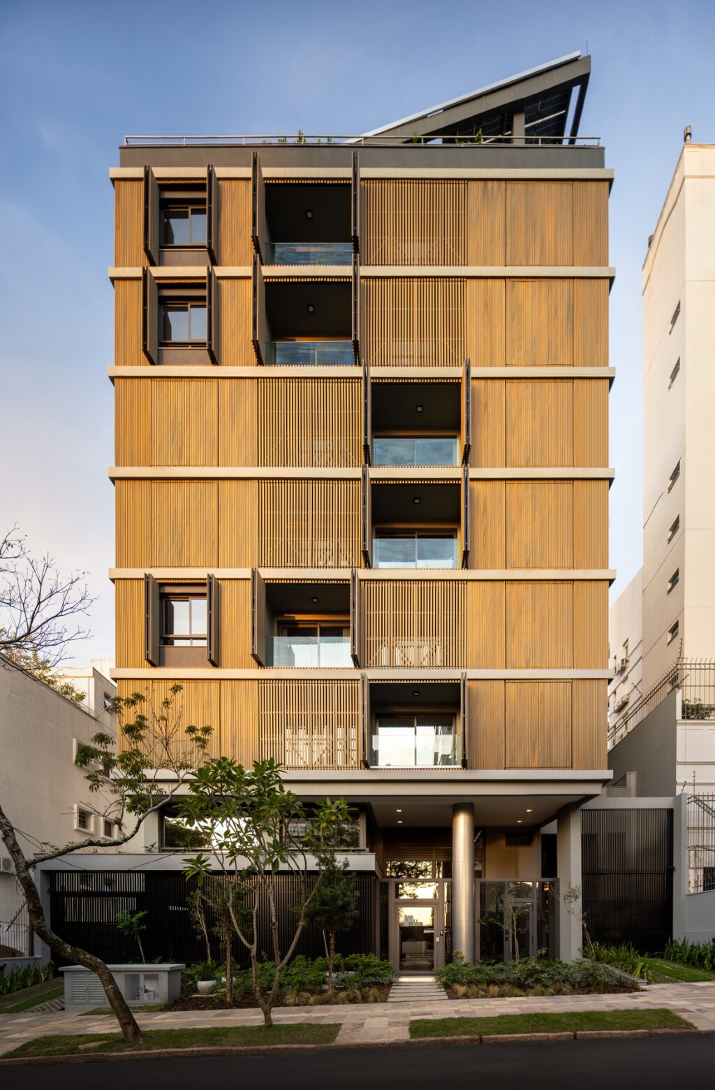 Apartamento Garden à venda em Porto Alegre, Petrópolis, com 2 quartos, 164,03m² - Geniale Imóveis