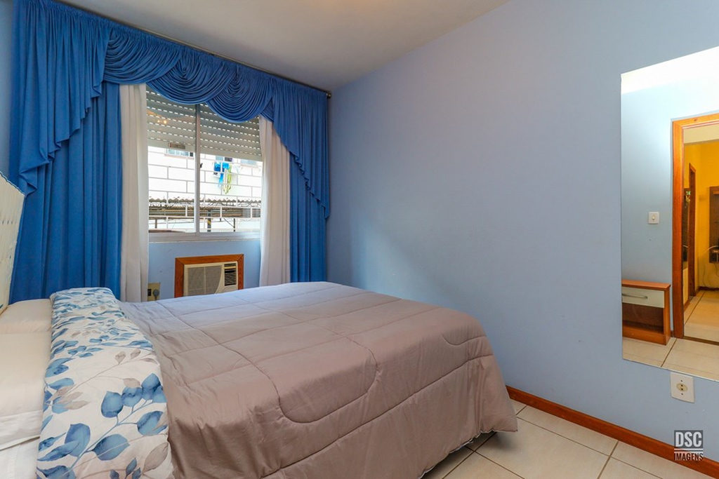 Apartamento para venda no bairro Jardim Itu Sabará em Porto Alegre