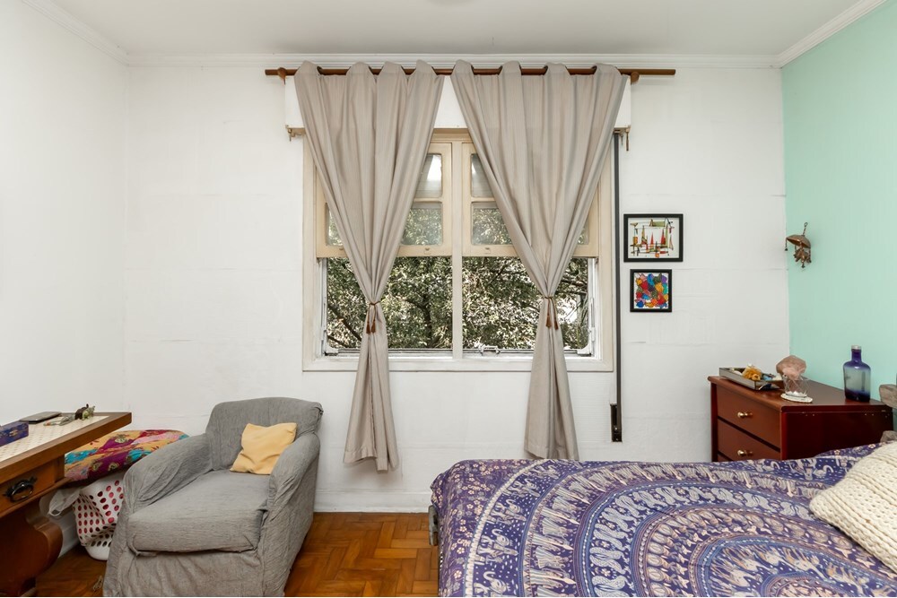 Apartamento à venda em São Paulo, Jardim Paulista, com 2 quartos, 110m² - Carreyra Imobiliaria