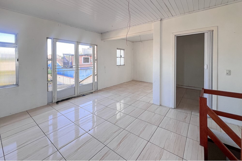Casa à venda com 2 quartos, 500m² - Foto 18