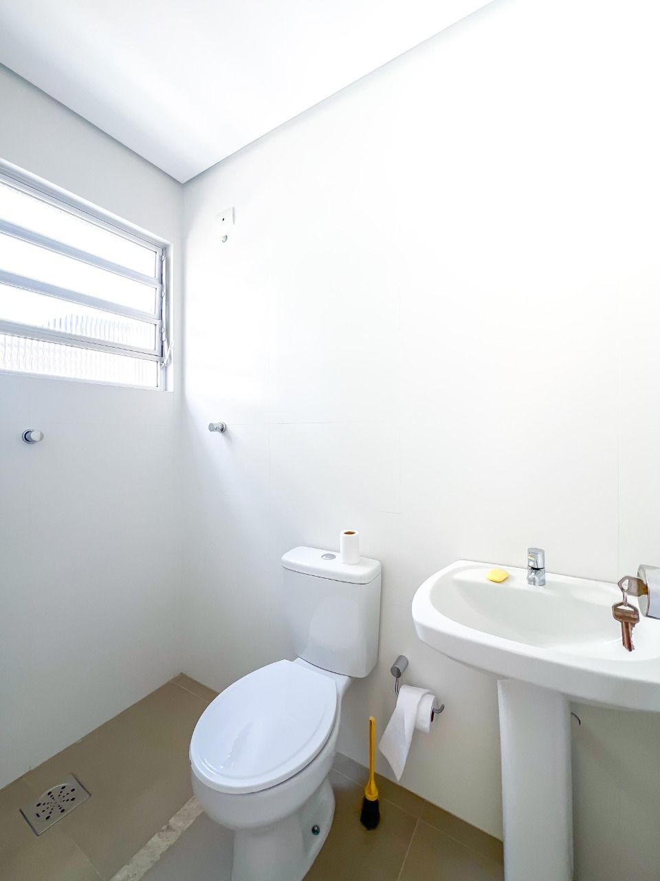 Apartamento à venda em Porto Alegre, Moinhos de Vento, com 4 quartos, 226m² - ORA EMPREENDIMENTOS IMOBILIÁRIOS