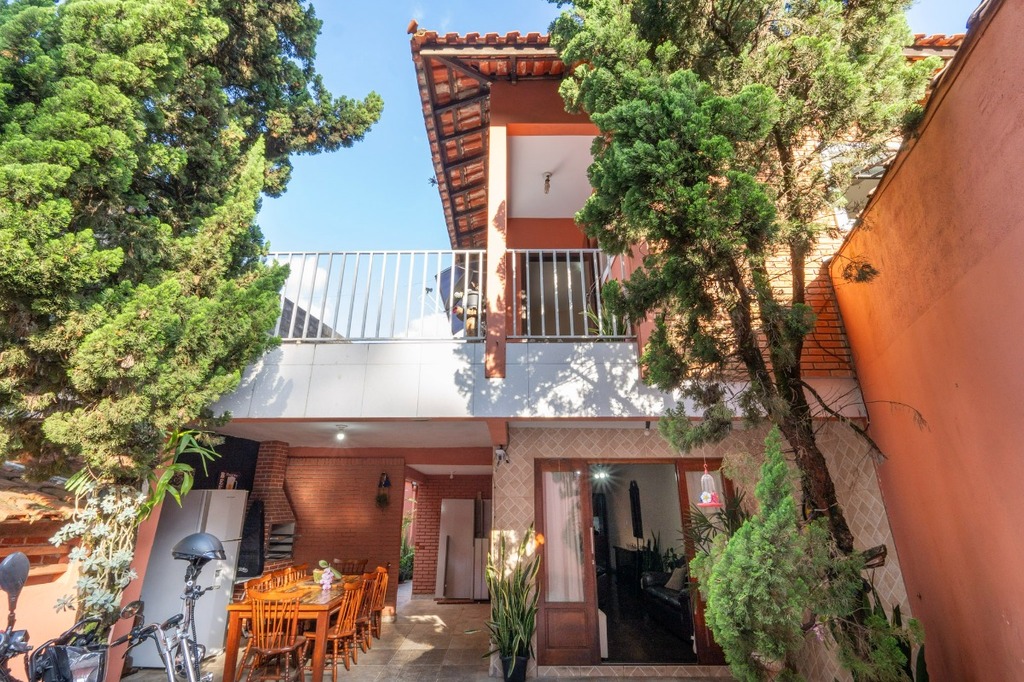 Casa, 3 quartos, 130 m² - Foto 1