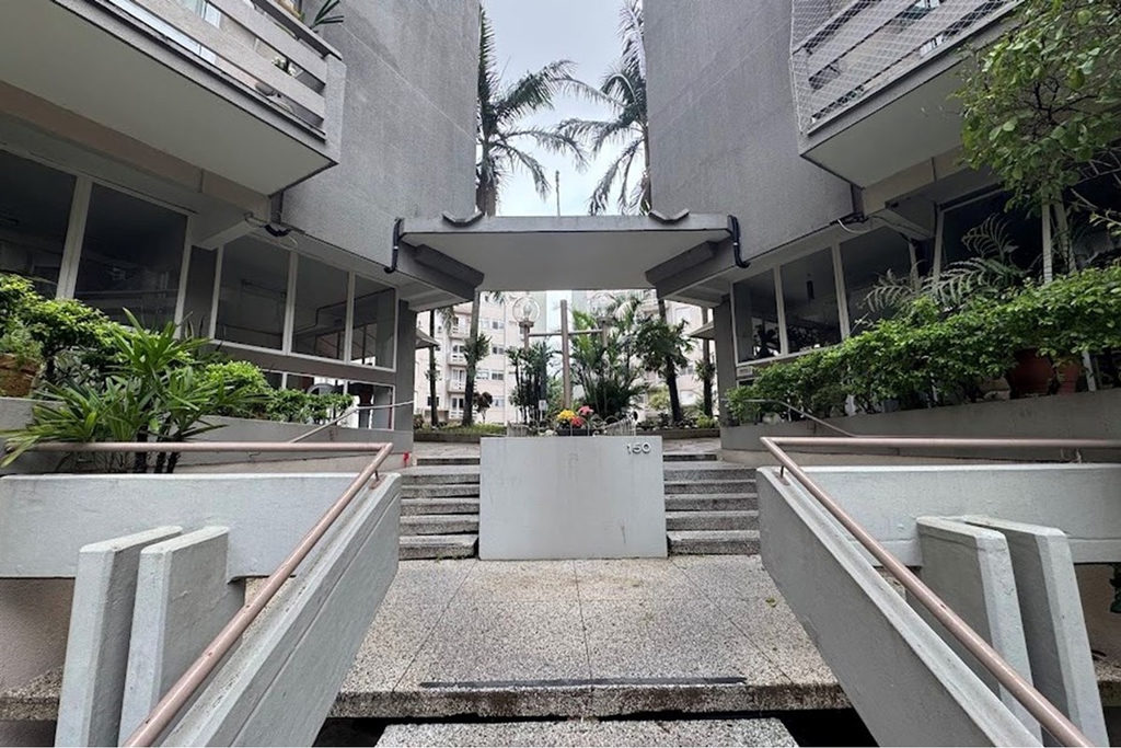 Apartamento para venda no bairro Jardim Lindóia em Porto Alegre