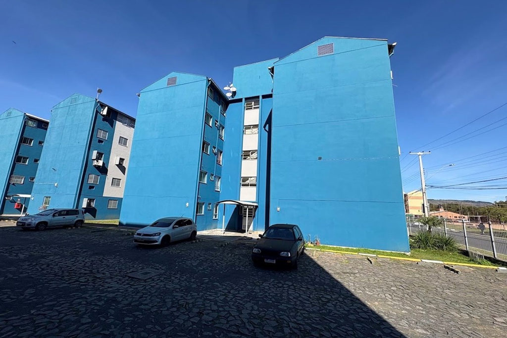 Apartamento para venda no bairro Rubem Berta em Porto Alegre
