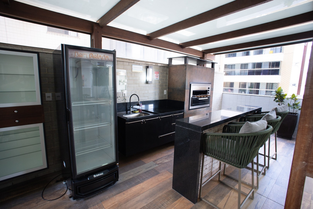 Apartamento de 4 quartos, 132m² no bairro Praia da Costa, em Vila Velha | Eu Corretor