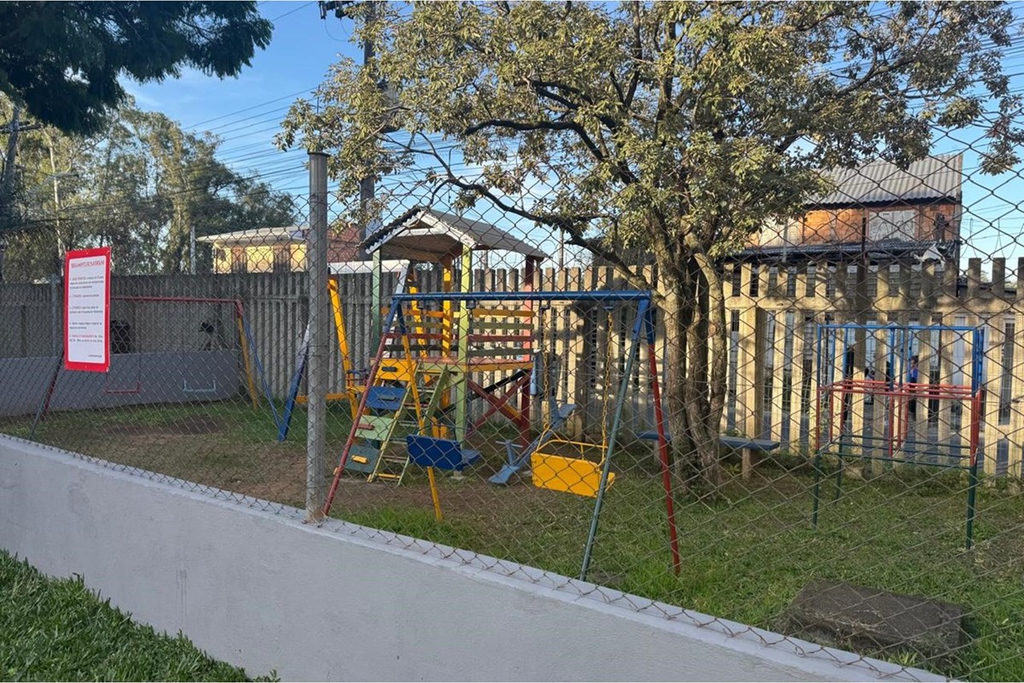 Casa para venda no bairro Mário Quintana em Porto Alegre