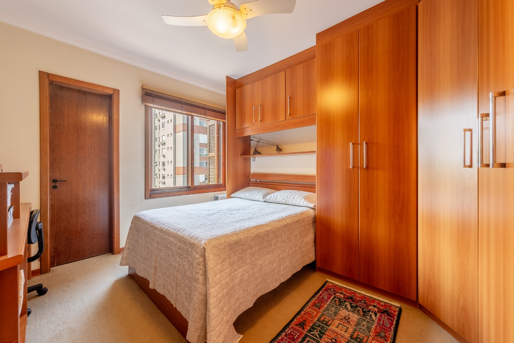 Apartamento para venda no bairro Petrópolis em Porto Alegre