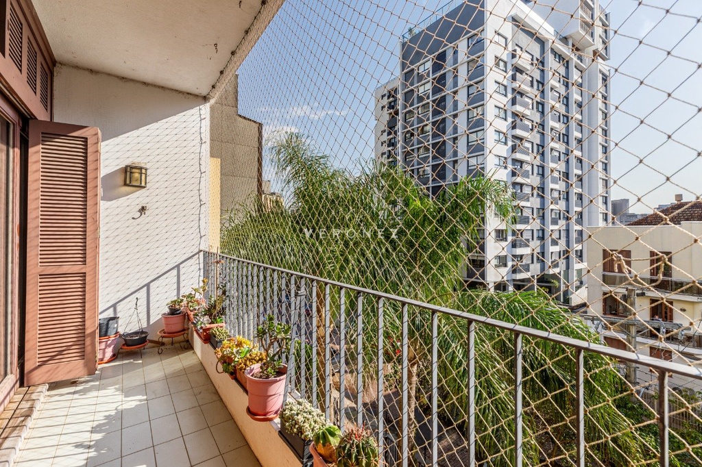 Apartamento para venda no bairro Rio Branco em Porto Alegre