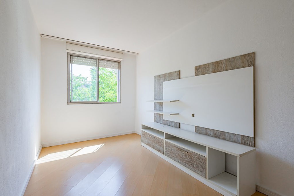 Apartamento para venda no bairro Jardim Itu Sabará em Porto Alegre