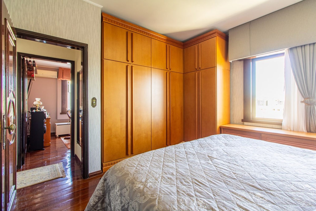 Apartamento para venda no bairro Jardim Lindóia em Porto Alegre