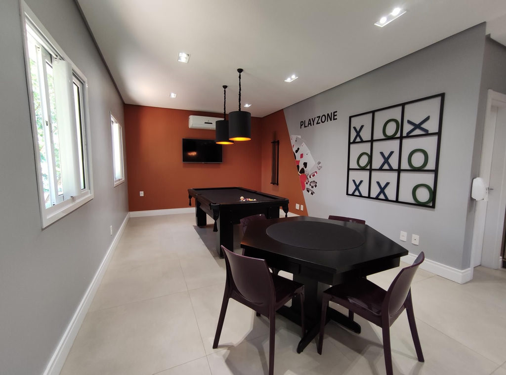 Apartamento para venda no bairro Santo Antônio em Porto Alegre
