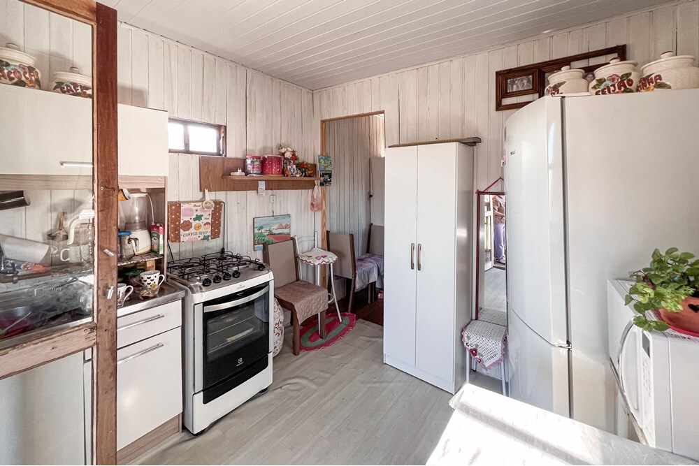 Casa à venda com 4 quartos, 300m² - Foto 7