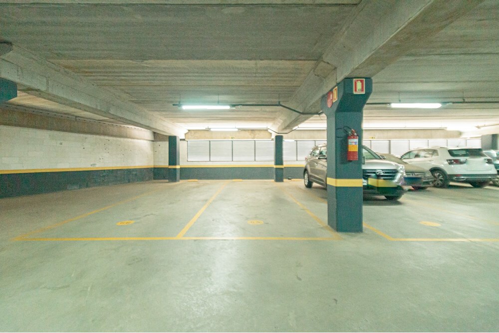 Apartamento à venda em Porto Alegre, Jardim Botânico, com 2 quartos, 70m² - Geniale Imóveis