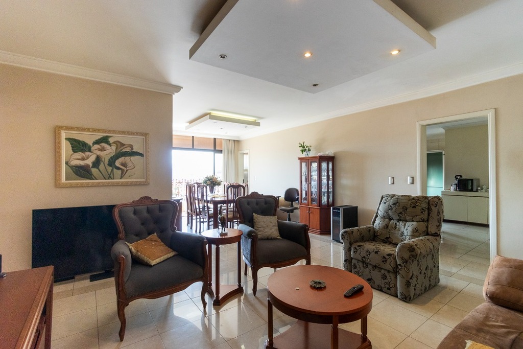 Apartamento, 3 quartos, 147 m² - Foto 1