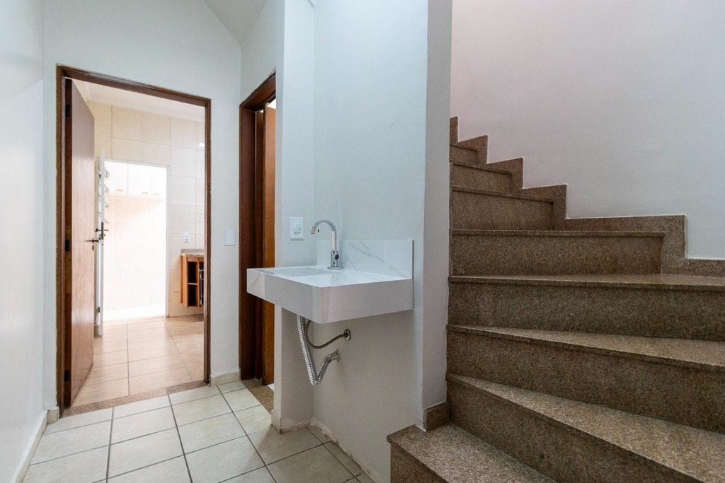 Casa de Condomínio à venda com 3 quartos, 195m² - Foto 28