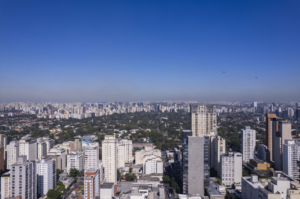Apartamento à venda em São Paulo, Jardim Paulista, com 3 quartos, 133,43m² - Carreyra Imobiliaria
