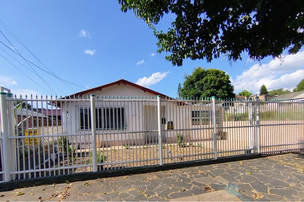 Casa à venda em Canoas, Nossa Senhora das Graças, com 4 quartos, 75m² - ORA EMPREENDIMENTOS IMOBILIÁRIOS