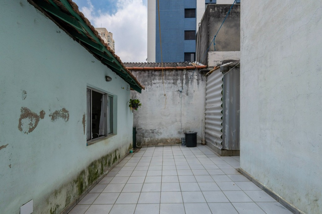 Casa à venda com 4 quartos, 60m² - Foto 34
