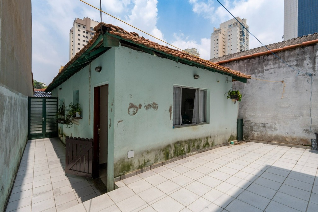 Casa à venda com 4 quartos, 60m² - Foto 35