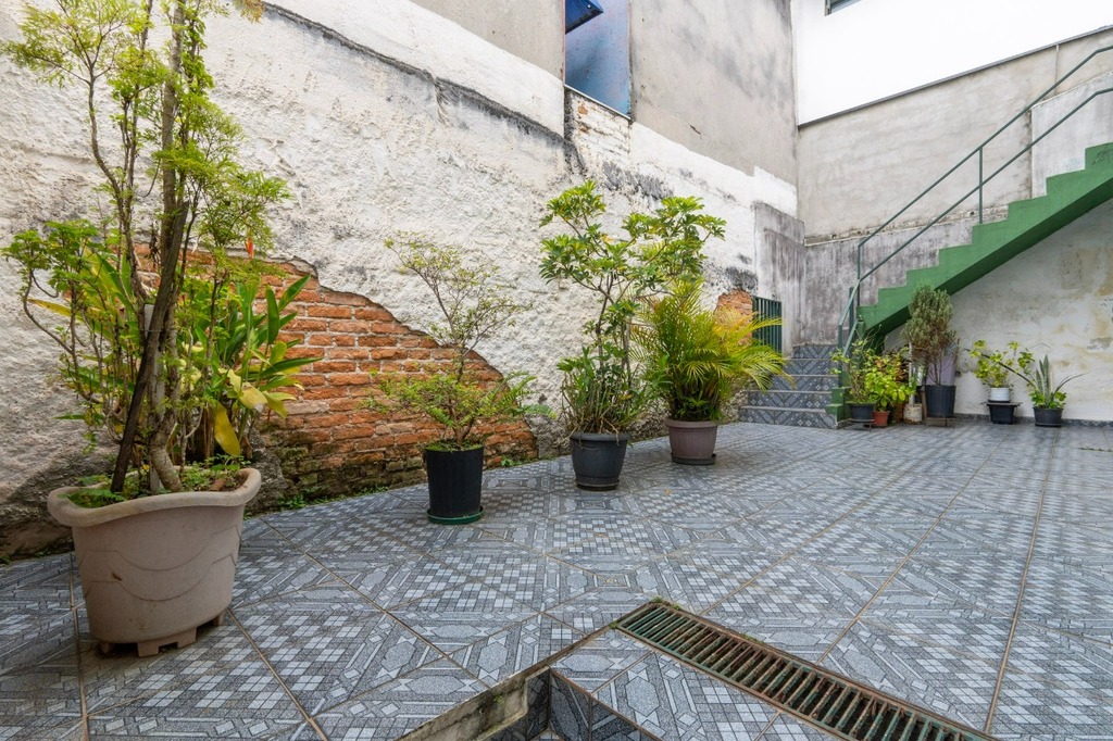 Casa à venda com 4 quartos, 60m² - Foto 18