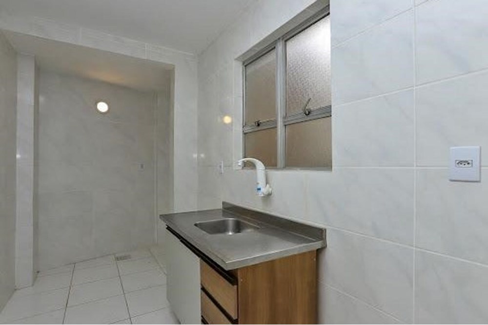 Apartamento à venda com 1 quarto, 42m² - Foto 8