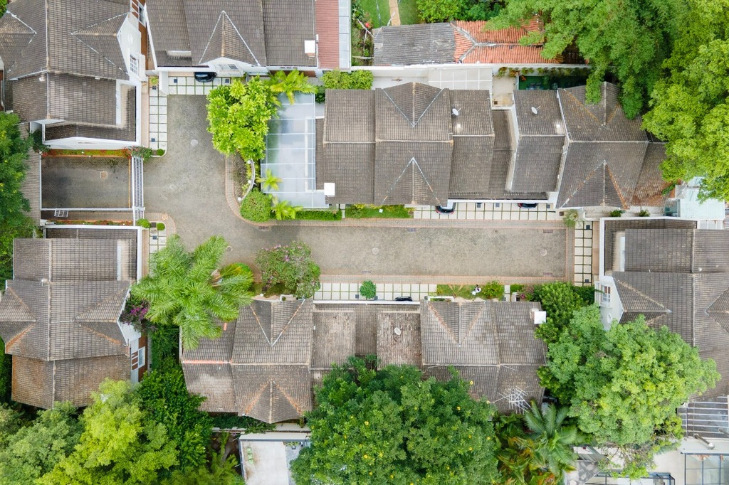 Casa de Condomínio à venda com 5 quartos, 424m² - Foto 38