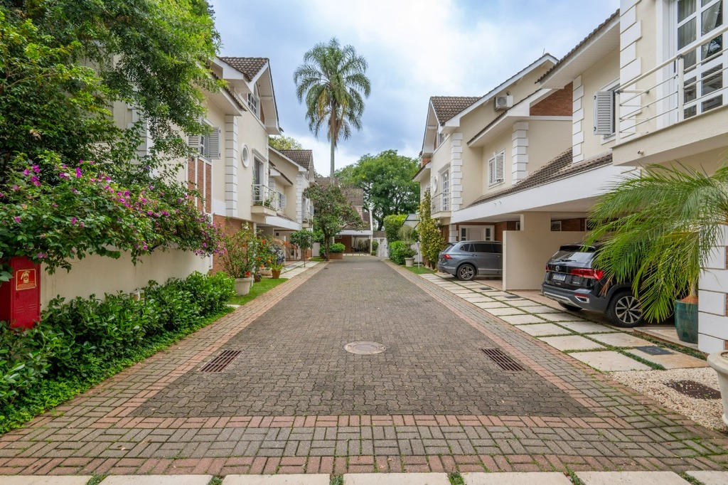 Casa de Condomínio à venda com 5 quartos, 424m² - Foto 46