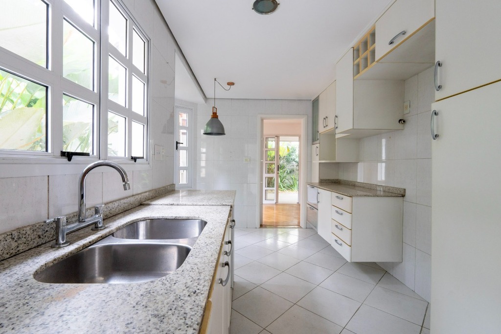 Casa de Condomínio à venda com 5 quartos, 424m² - Foto 49