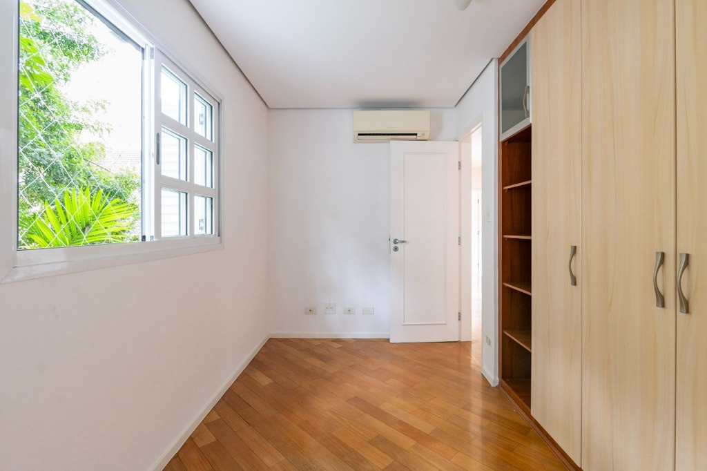 Casa de Condomínio à venda com 5 quartos, 424m² - Foto 25