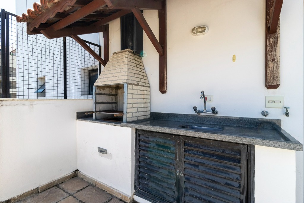 Cobertura, 4 quartos, 305 m² - Foto 2