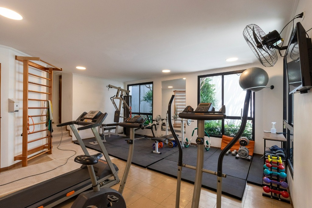 Cobertura, 4 quartos, 305 m² - Foto 32