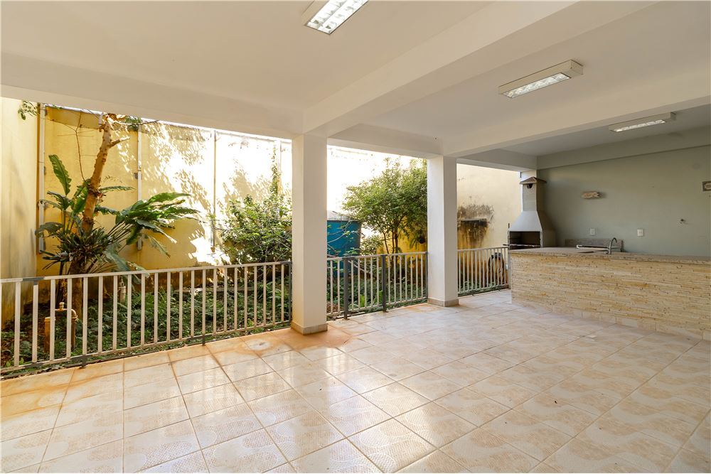 Casa, 4 quartos, 408 m² - Foto 2