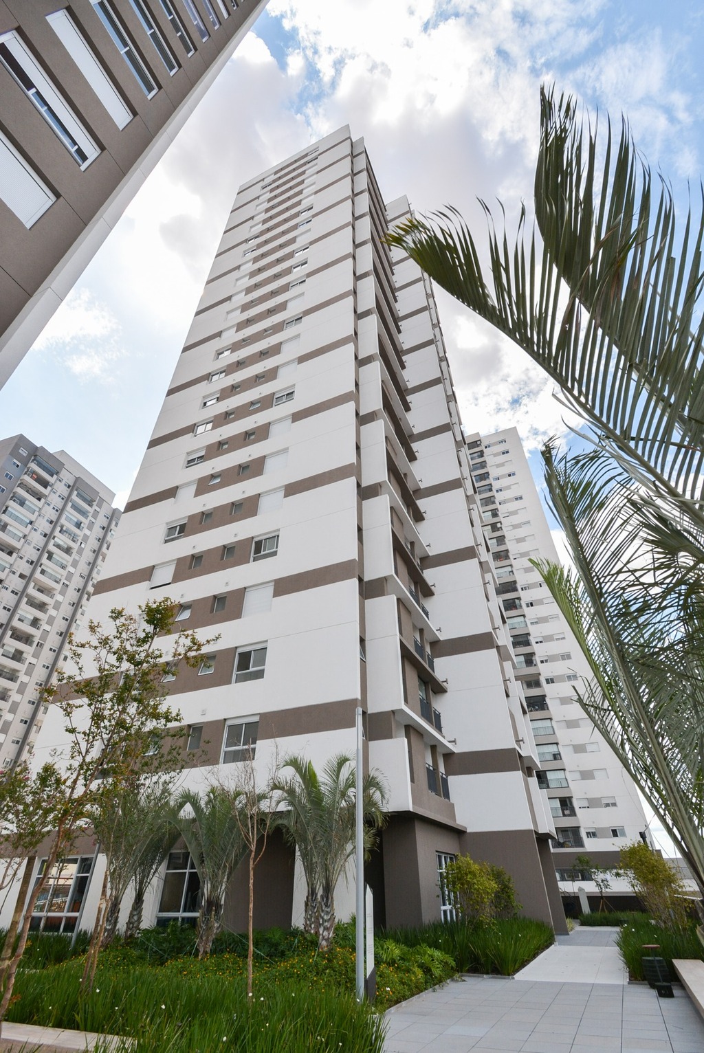 Apartamento à venda com 3 quartos, 109m² - Foto 70