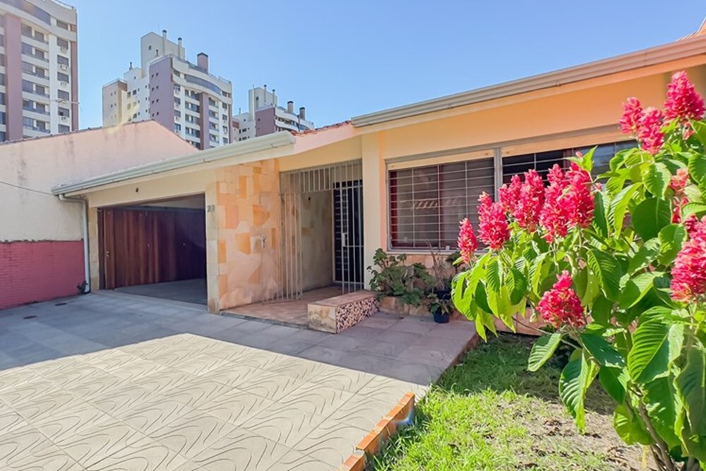 Casa à venda em Porto Alegre, Jardim Lindóia, com 3 quartos, 200m² - ORA EMPREENDIMENTOS IMOBILIÁRIOS
