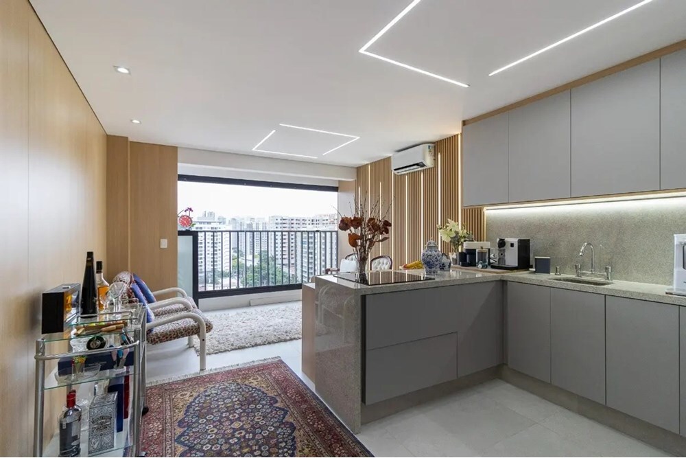 Apartamento à venda em São Paulo, Moema, com 2 quartos, 55m² - Carreyra Imobiliaria