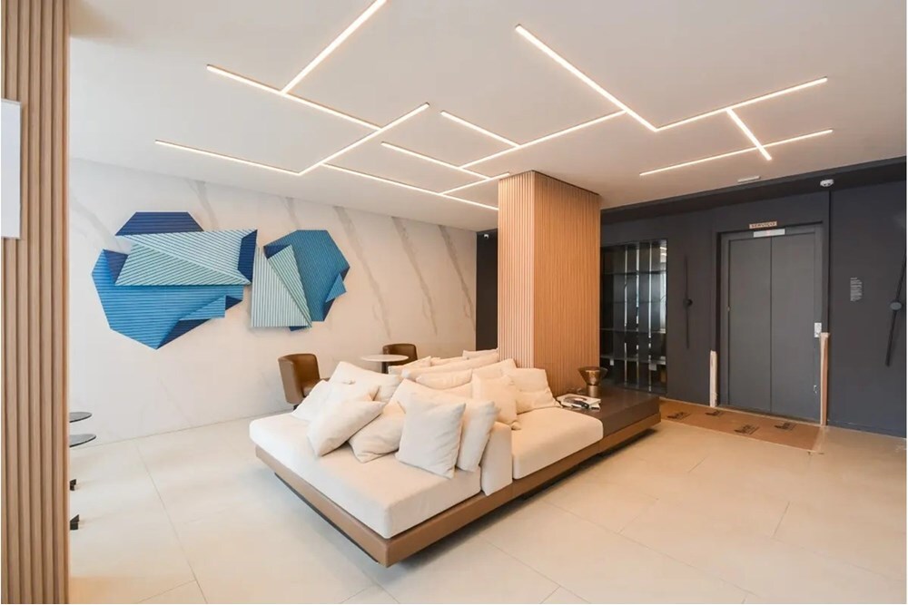 Apartamento à venda em São Paulo, Moema, com 2 quartos, 55m² - Carreyra Imobiliaria