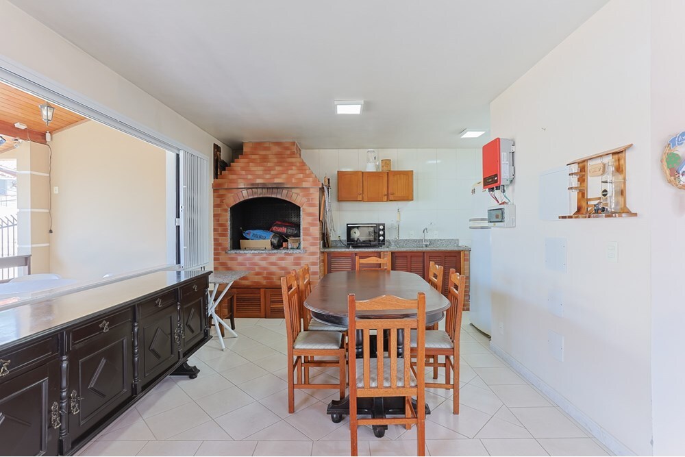 Casa à venda com 4 quartos, 295m² - Foto 7